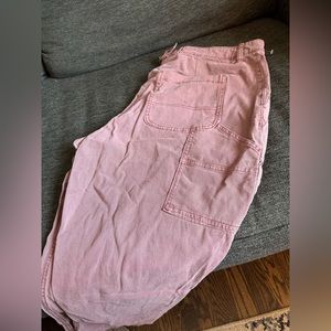 Women’s High Waisted Straight Leg Cargo Pants/Jeans